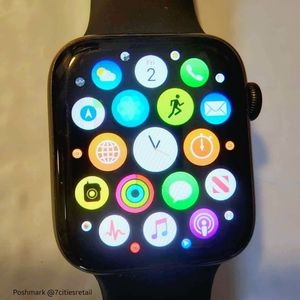 APPLE Series 4 Smart ⌚️ Watch